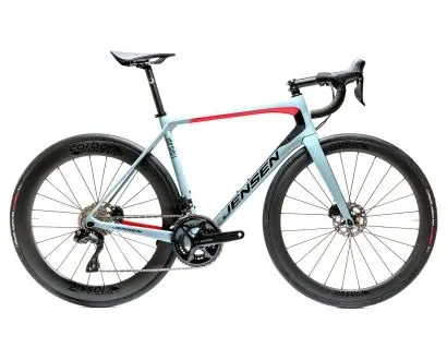 Jensen SR Carbon racercykel i lyseblå med Shimano Tiagra gruppesæt