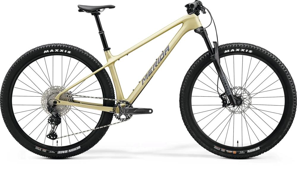 Merida BIG NINE TR 5000 i silk champagne — carbon 29" mountainbike med Shimano XT